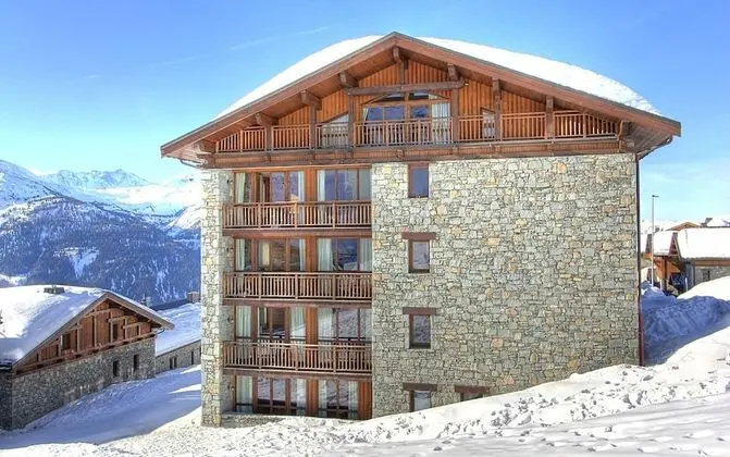 Skissim Select - Résidence Les Balcons De La Rosière