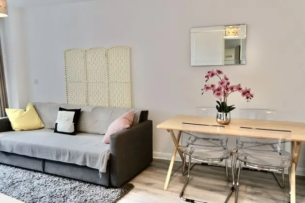 SKL Lux Two Bed With Free Parking/wifi - Yerinde Yemek