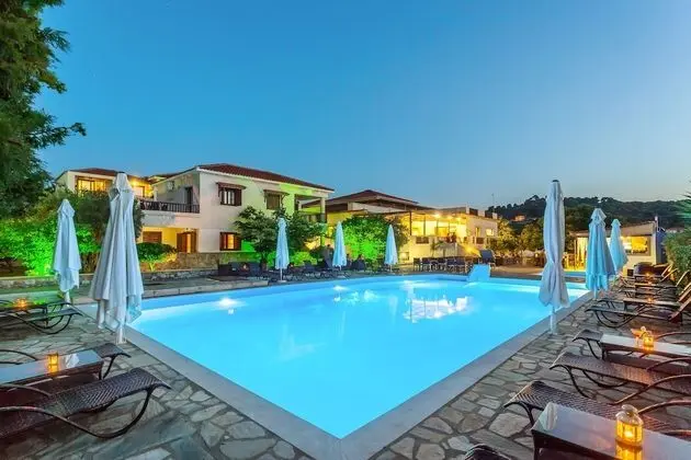 Skopelos Holidays Hotel & Spa - Havuz