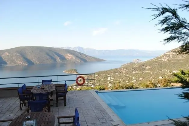 Skroponeria View Apartments - Havuz