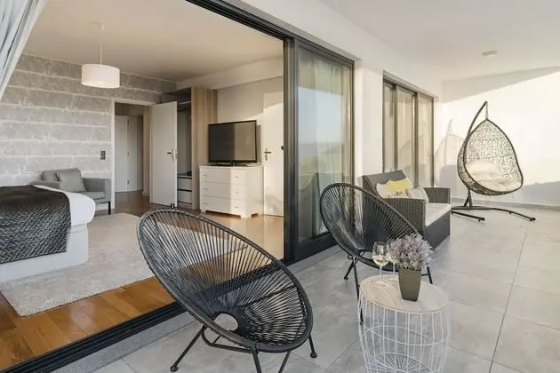 Sky Villa by An Island Apart - Oda