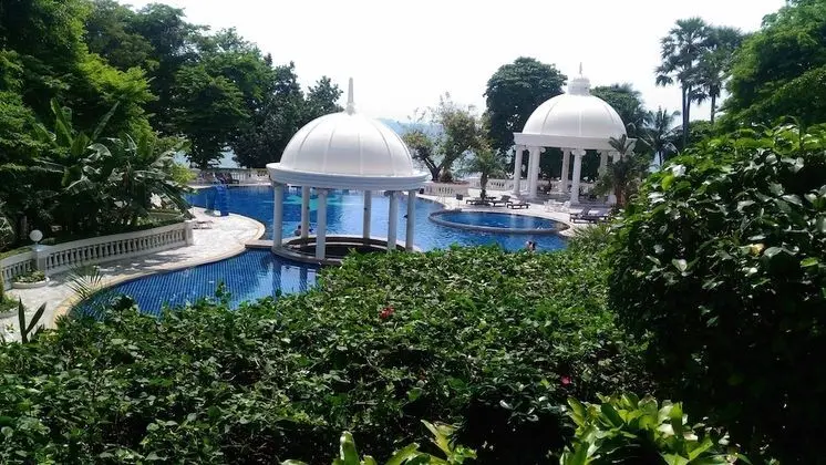 Sky Beach Apartment - Havuz