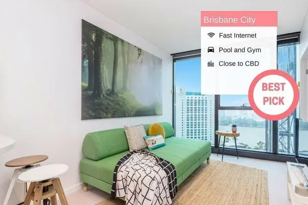 SKY Heart of BNE City 2bed APT Pool& Gym Qbn222-18