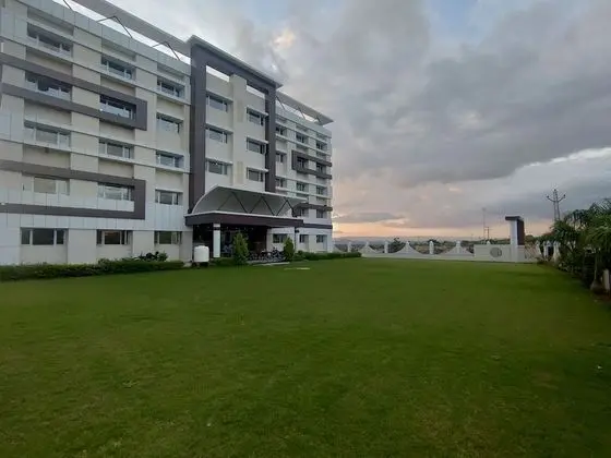 The Sky Imperial  Hotel Gopal Darshan