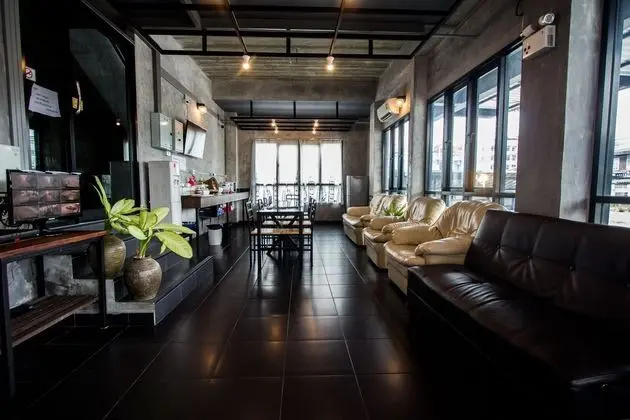 THE SKY LOFT HOTEL