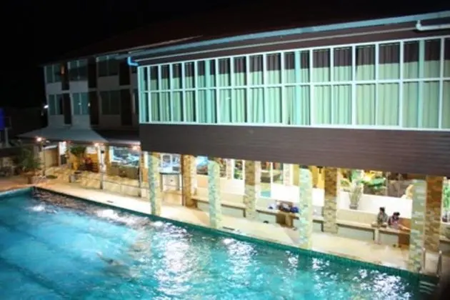 Sky Park Hotel Hatyai