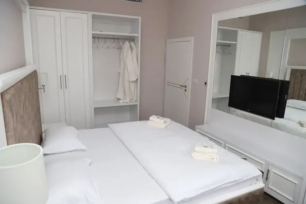 Sky Hotel
