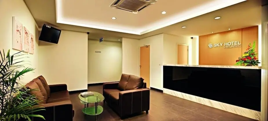 Sky Hotel Selayang - Lobi