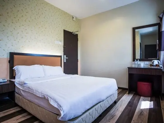 SKY STAR HOTEL KLIA KLIA2 - Oda