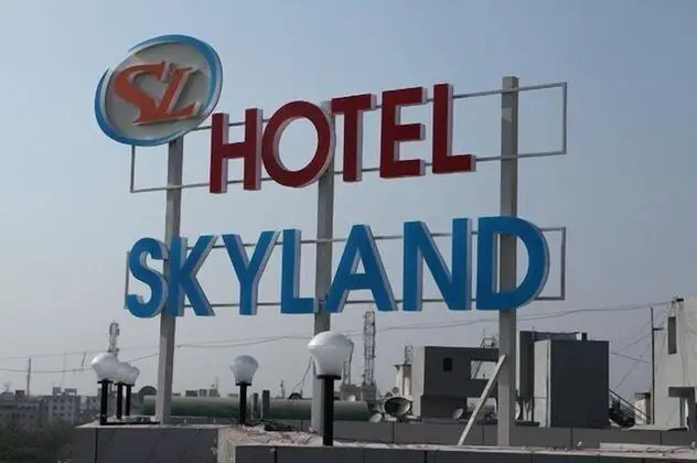 Sky Stays Skyland