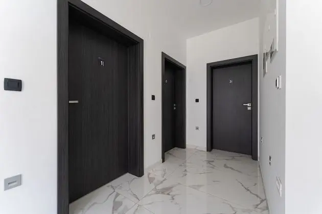 Sky & Sun Luxury Rooms