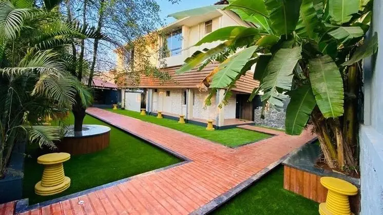 Sky Taj Villa 5 BHK
