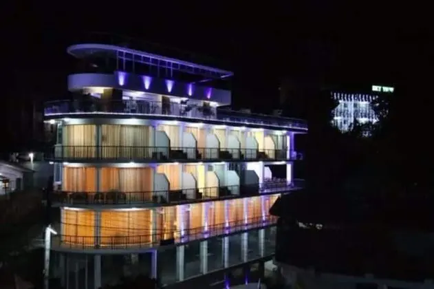 Sky View Grand