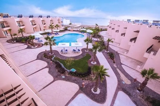 Sky View Suites Hotel - Havuz