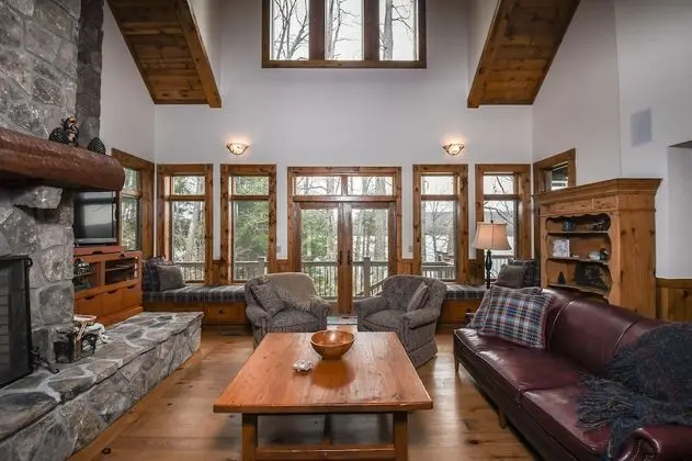 Skydance 5 Bedroom House