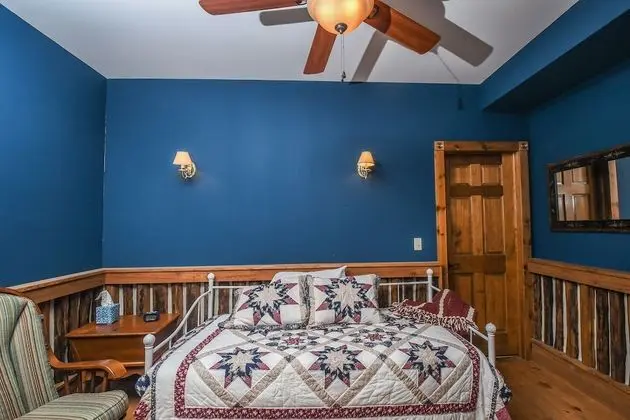 Skydance 5 Bedroom House - Oda