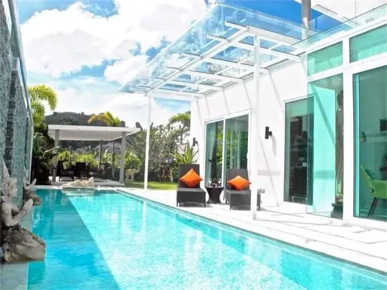 Skylight 2 bedrooms New Villa in Kamala - Havuz