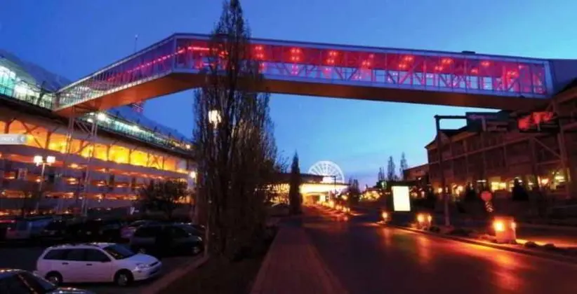 Skyline Hotel