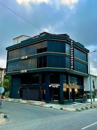 Skymoon Airport Hotel