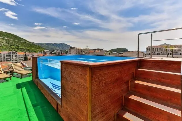 Hotel Skyprime - Havuz