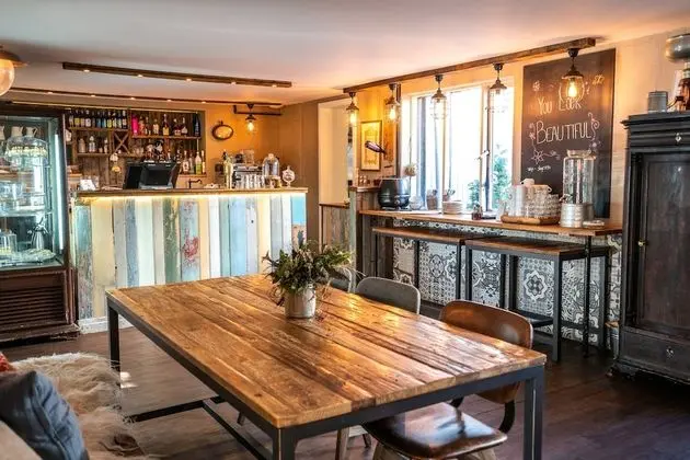 SKYR Guesthouse - Lobi
