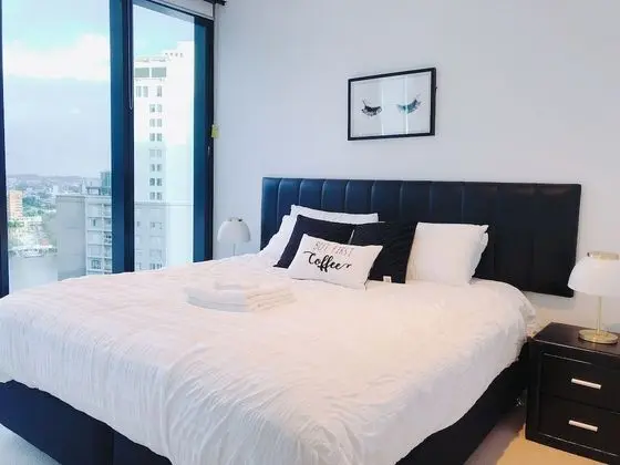 Skytower Apartment - Oda