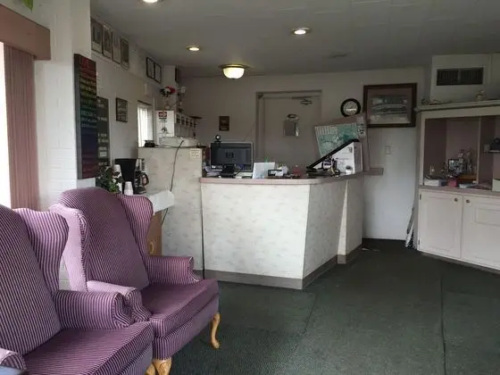 Skyview Inn