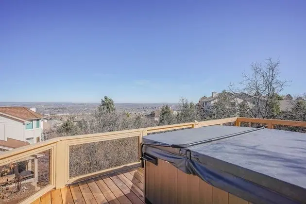 Skyway-extravagant & Luxury Views W/deck & Bar - Spa