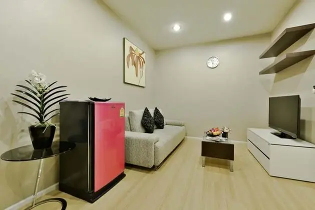 SKYY RESIDENCE