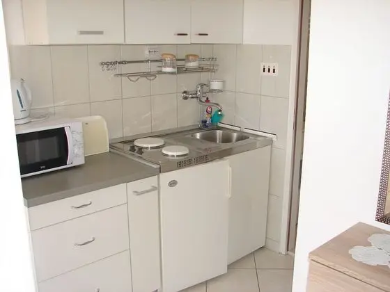 Slavica - Apartment With Large Terrace - A1 - Mutfak