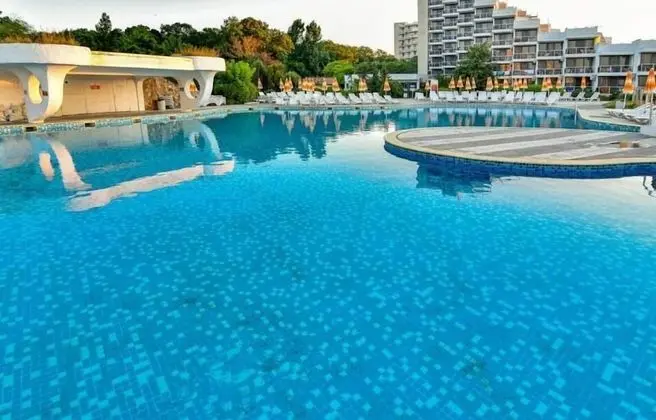 Hotel Slavuna - Havuz