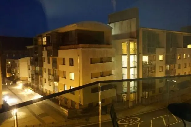 Sleek, Modern Flat in the Centre of the Town - Dış Mekan