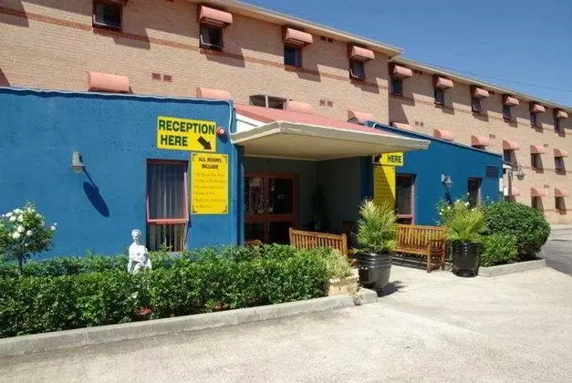 Sleep Express Motel
