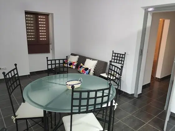 Sleep & Go Faro Airport Guest House - Yerinde Yemek