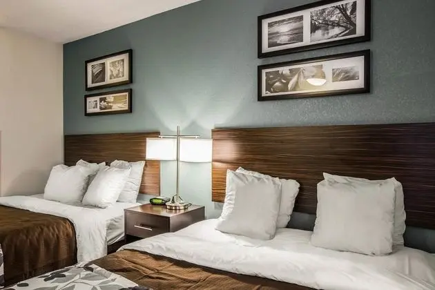 Sleep Inn Airport 