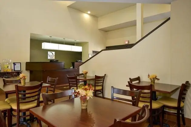 Sleep Inn North Downtown