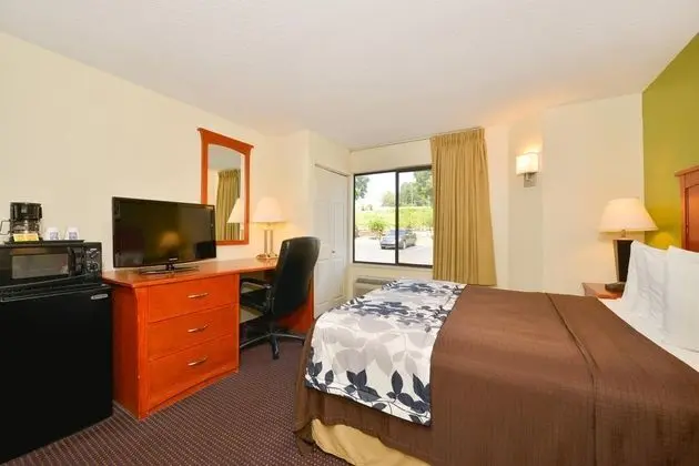 Sleep Inn North Downtown - Genel