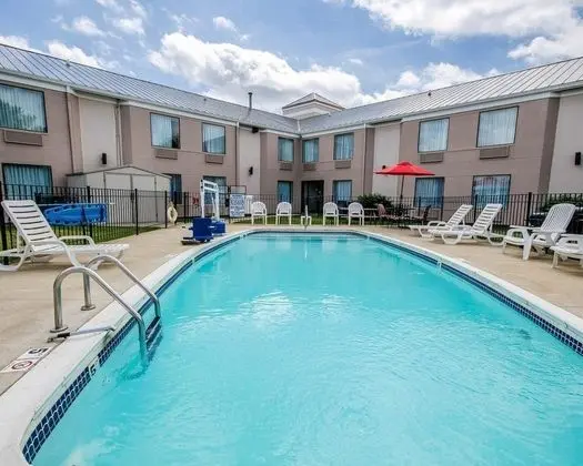 Sleep Inn & Suites Airport Airport