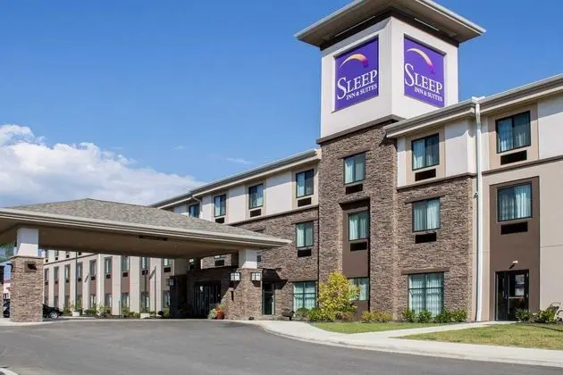 Sleep Inn & Suites Cambridge Area