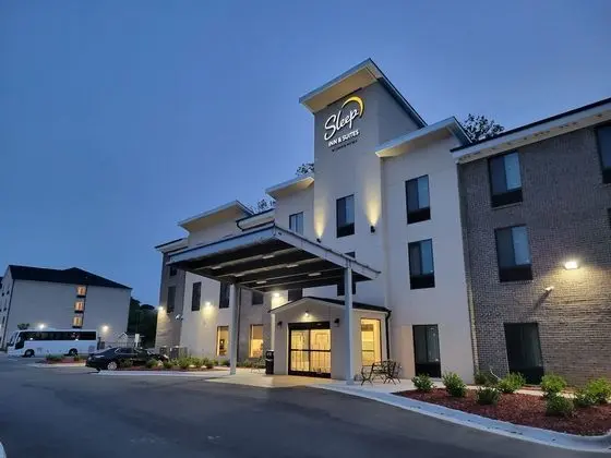 Sleep Inn & Suites - Coliseum Area - Öne Çıkan Resim