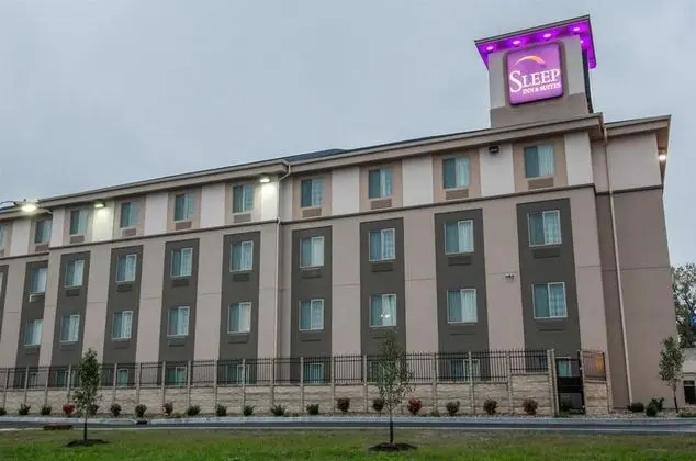 Sleep Inn & Suites And Conference Center Downtown