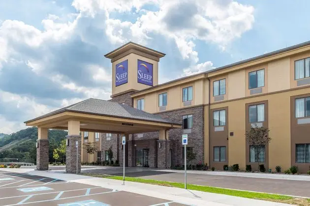 Sleep Inn & Suites Frostburg Area