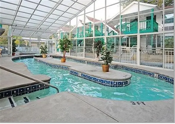 Sleep Inn & Suites Gatlinburg