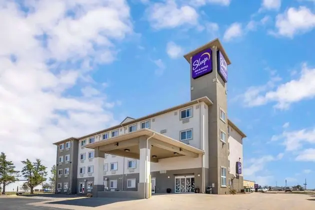 Sleep Inn & Suites Hays I-70 - Dış Mekan