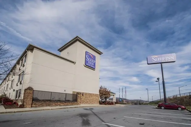 Sleep Inn & Suites