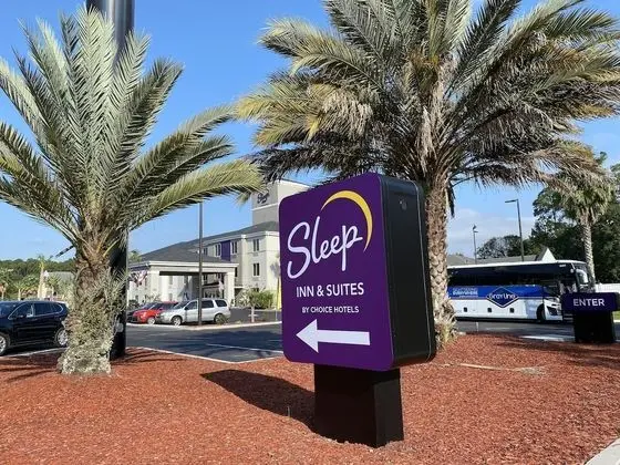 Sleep Inn & Suites