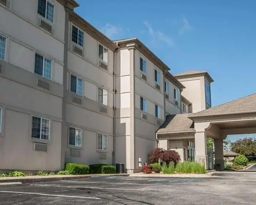 Sleep Inn & Suites Lake of the Ozarks - Dış Mekan