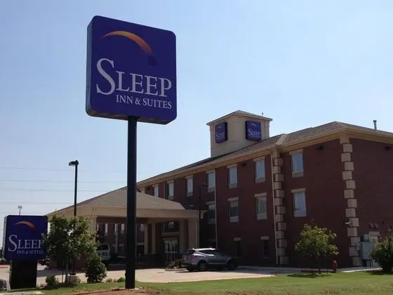 Sleep Inn & Suites Lawton Area