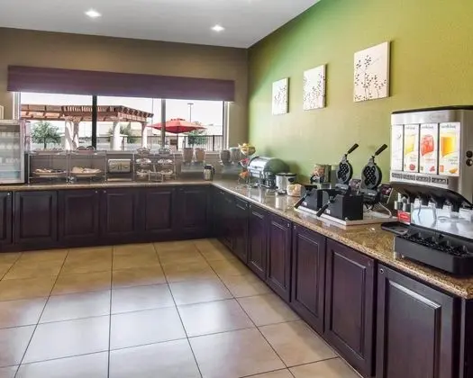 Sleep Inn & Suites Midland Area