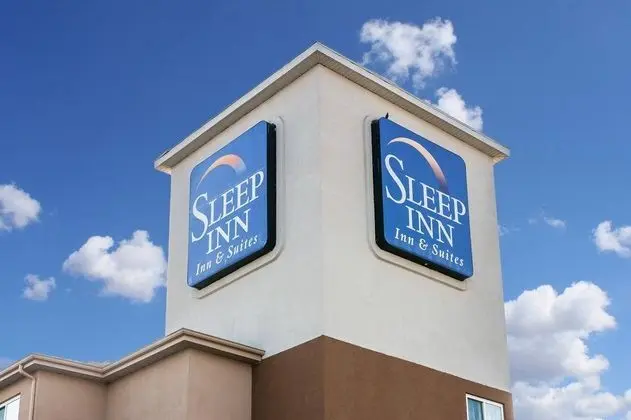 Sleep Inn & Suites (Milan)